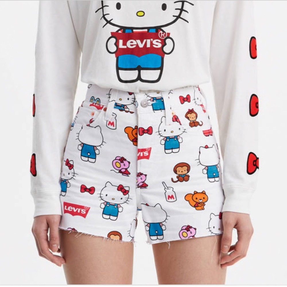 Levi's X Hello Kitty Ribcage Jean Shorts 24 25 NWT
